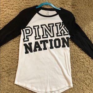 Long sleeve pink tee